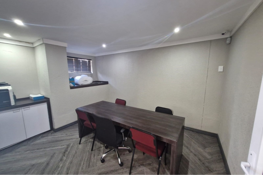 Commercial Property for Sale in Wilkoppies North West
